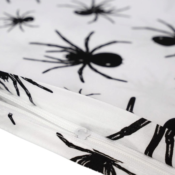Bawełniana Poszewka Na Poduszkę – Czarne Pająki na Białym Tle