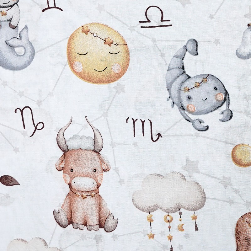 Zbliżenie zodiakalnego wzoru poszewki: śpiący księżyc, Byk i konstelacje