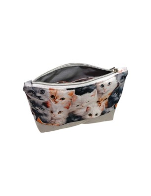 kosmetyczka handmade z kotkami – zamykana na zamek