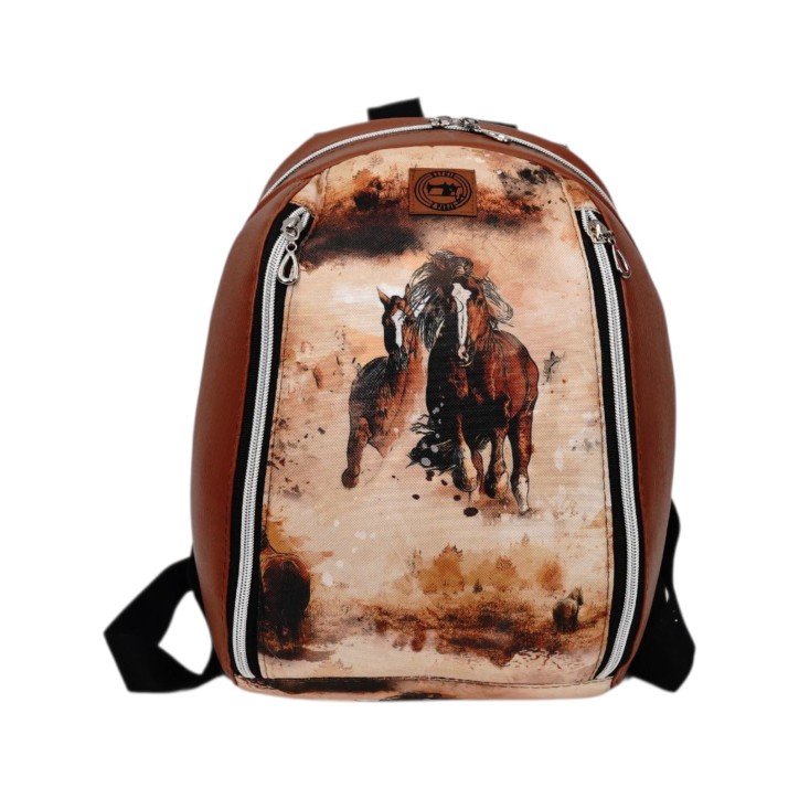 Mały Plecak Brązowy z Motywem Koni – Konie w Galopie – Handmade