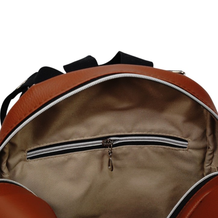 Mały Plecak Brązowy z Motywem Koni – Konie w Galopie – Handmade