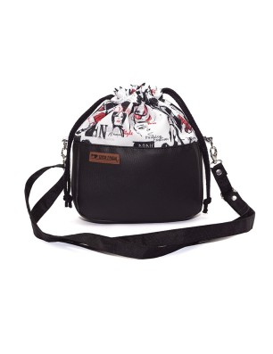 Torebka Sakiewka Czarna z Motywem Fashion – Handmade