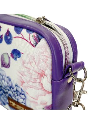 Detal materiału torebki handmade – kwiatowy wzór