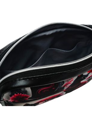 Mini torebka box czarna z motywem kotów – wnętrze i zamek