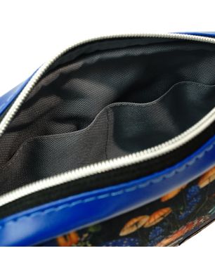 Szycie z pasją|Mini Torebka Box – Niebieska z Motywem Leśnych Grzybów|Mini Torebki Prostokątne|SZYCIE Z PASJĄ