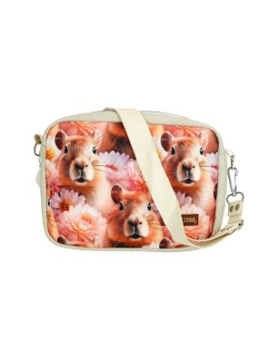 Torebka box beżowa z kapibarą widok z przodu – kompaktowy fason